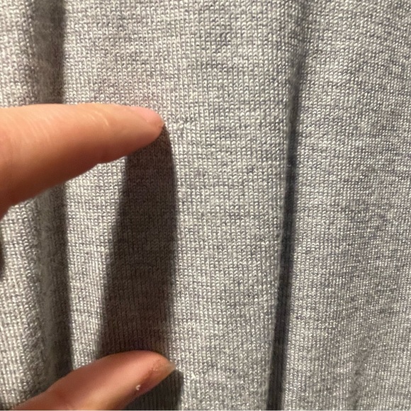 Gray Lulus Backless Sweater - Medium - Picture 4 of 4